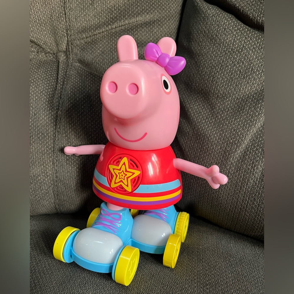 Peppa Pig Pink and Red Learning Toy